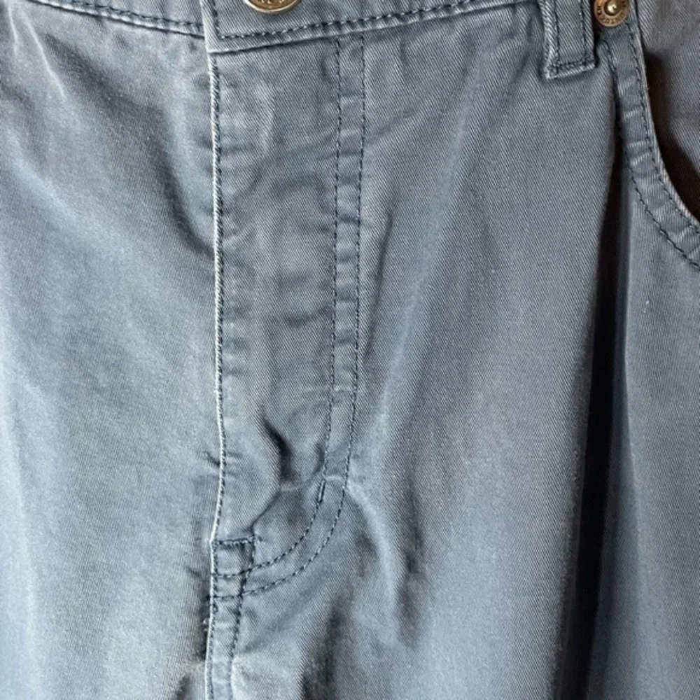 UNTUCKit Straight Fit Don‎ Santiago Blue Pants Slacks Size 34x32